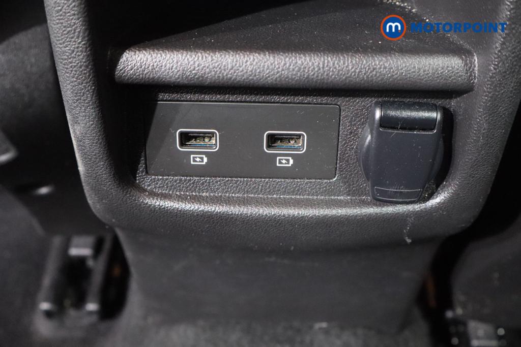 Renault Kadjar Iconic Manual Petrol SUV - Stock Number (1545393) - 19th supplementary image