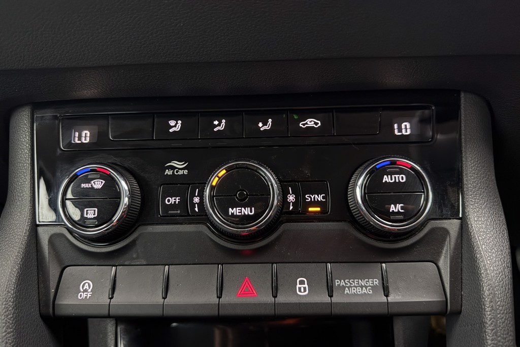 Skoda Karoq Se Drive Manual Diesel SUV - Stock Number (1545457) - 15th supplementary image