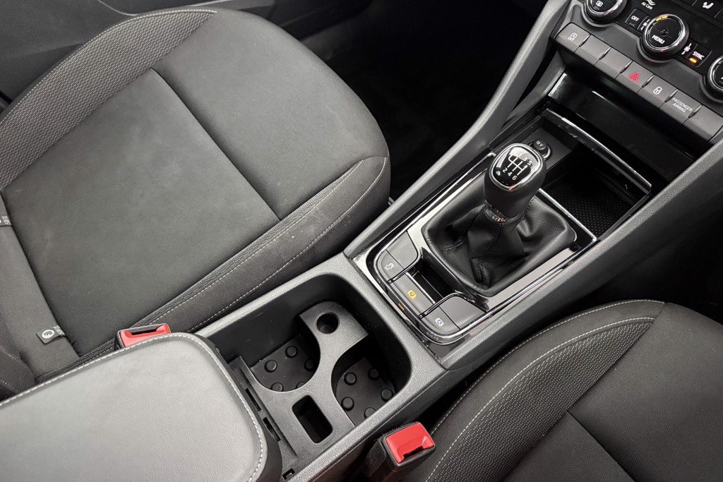 Skoda Karoq Se Drive Manual Diesel SUV - Stock Number (1545457) - 17th supplementary image
