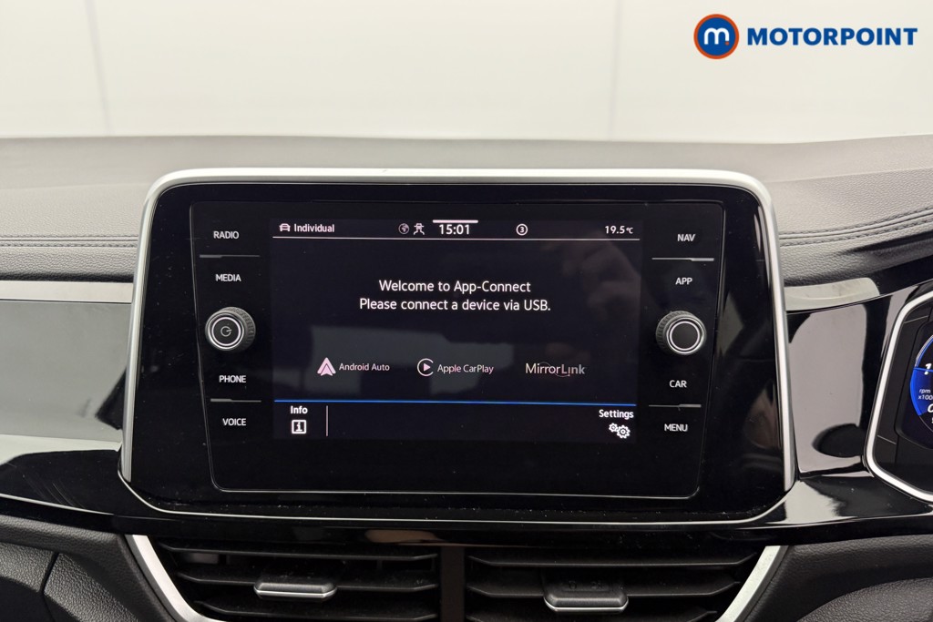 Volkswagen T-Roc R-Line Automatic Diesel SUV - Stock Number (1545793) - 10th supplementary image