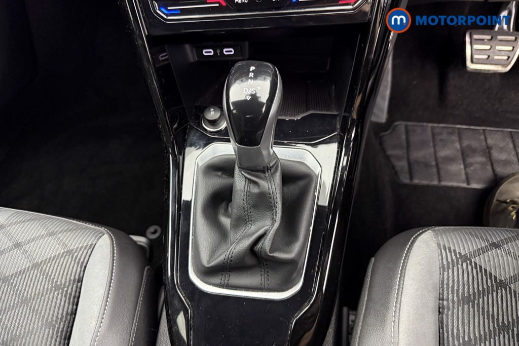 Volkswagen T-Roc R-Line Automatic Diesel SUV - Stock Number (1545793) - 13th supplementary image