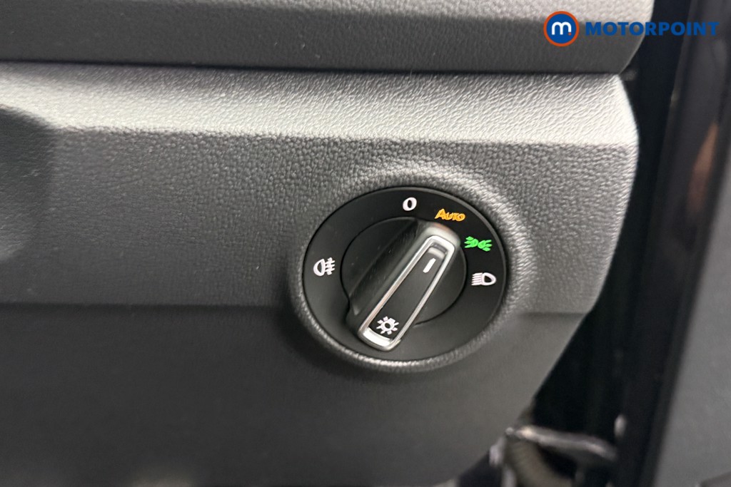 Volkswagen T-Roc R-Line Automatic Diesel SUV - Stock Number (1545793) - 16th supplementary image