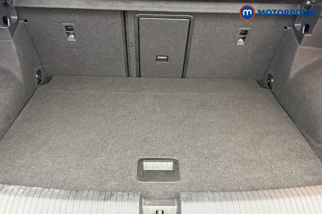 Volkswagen T-Roc R-Line Automatic Diesel SUV - Stock Number (1545793) - 22nd supplementary image