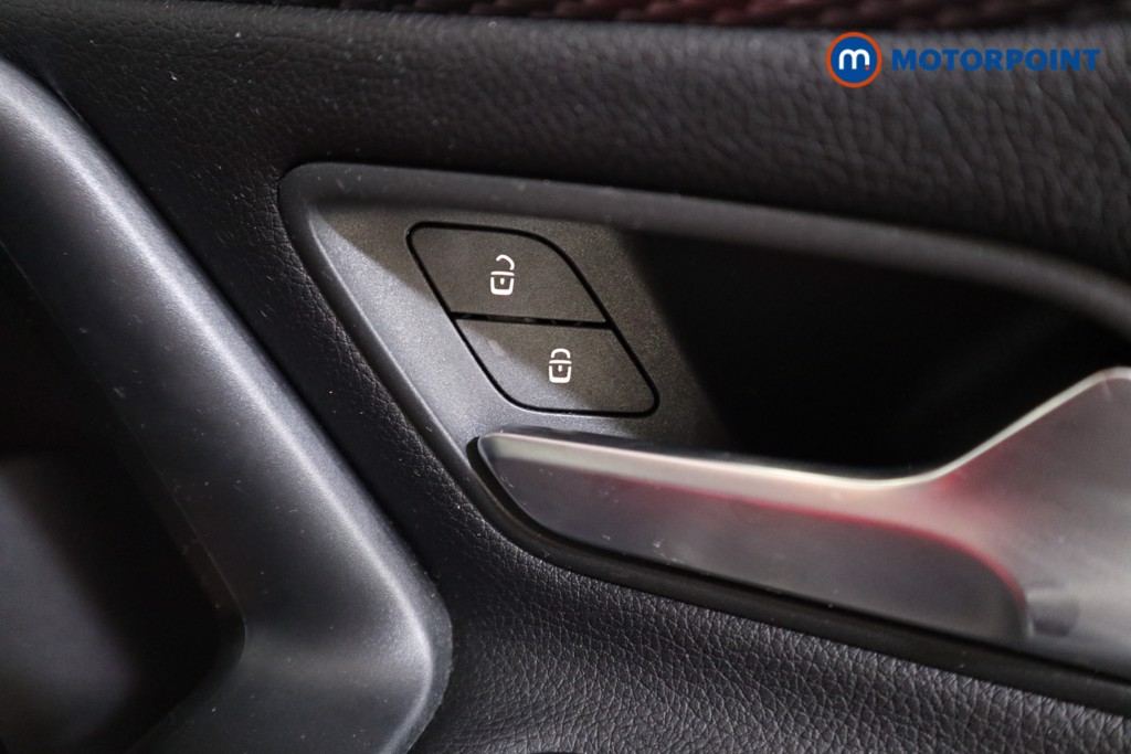 Mercedes-Benz A Class Sport Automatic Petrol Hatchback - Stock Number (1546017) - 11th supplementary image