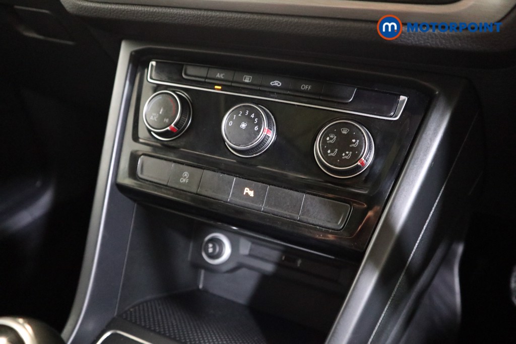 Volkswagen Touran Se Family Manual Petrol People Carrier - Stock Number (1546039) - 7th supplementary image