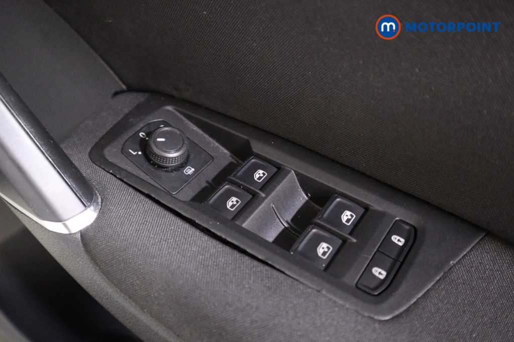 Volkswagen Touran Se Family Manual Petrol People Carrier - Stock Number (1546039) - 11th supplementary image