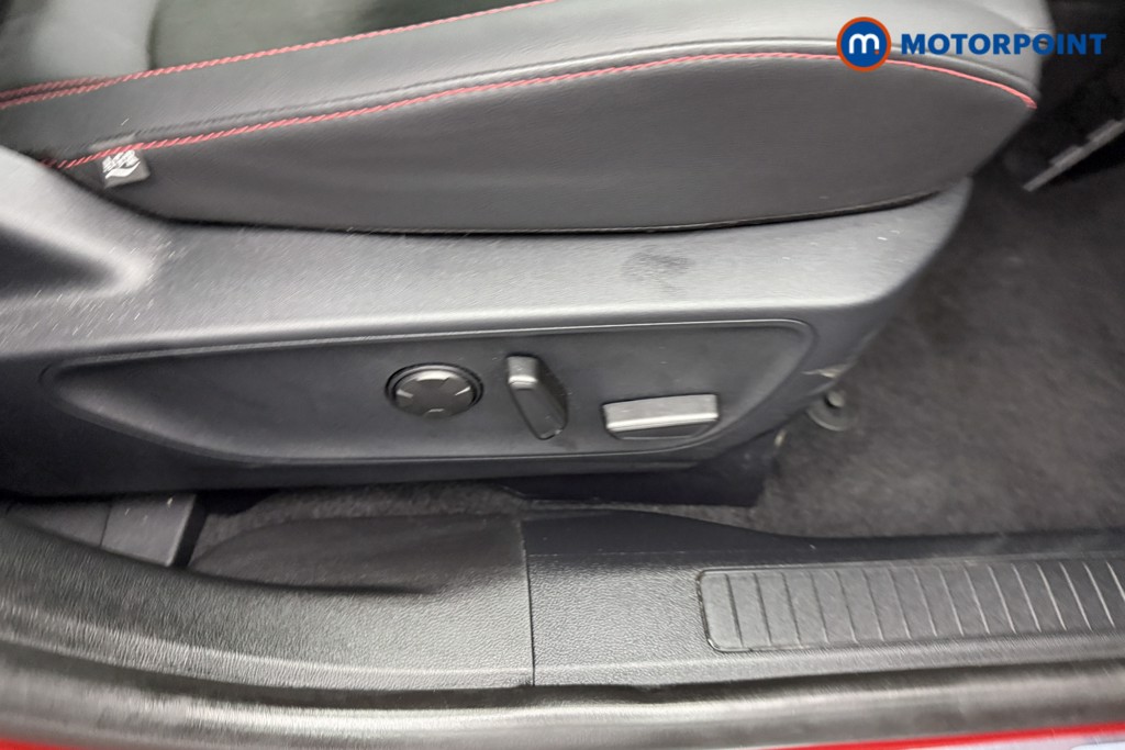 Ford Kuga St-Line Automatic Petrol Plug-In Hybrid SUV - Stock Number (1546204) - 12th supplementary image
