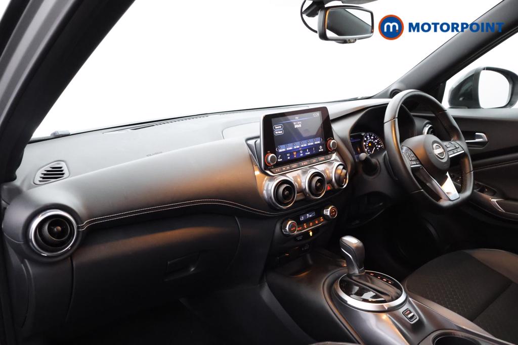 Nissan Juke N-Connecta Automatic Petrol SUV - Stock Number (1546233) - 13th supplementary image