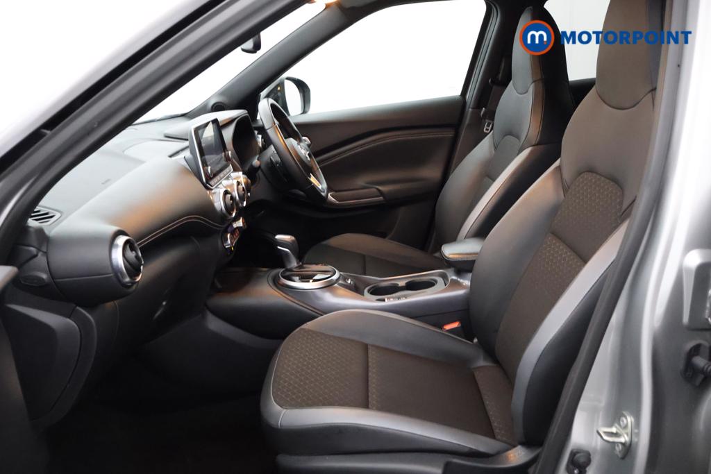 Nissan Juke N-Connecta Automatic Petrol SUV - Stock Number (1546233) - 14th supplementary image