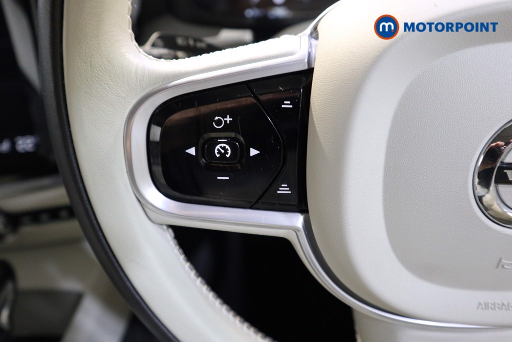 Volvo V60 Inscription Plus Automatic Petrol Estate - Stock Number (1546341) - 3rd supplementary image