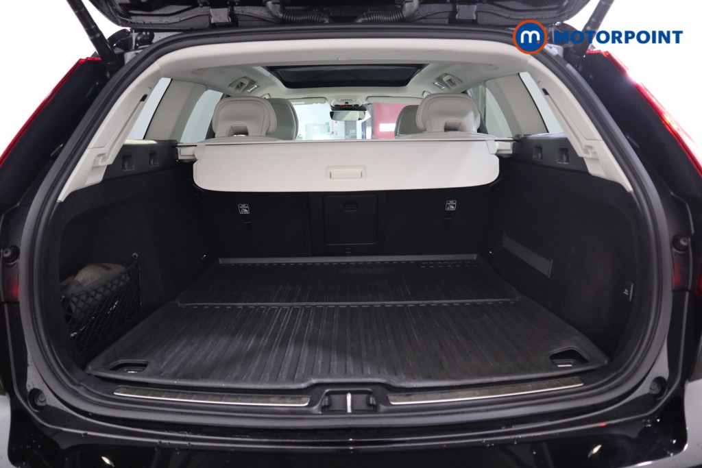 Volvo V60 Inscription Plus Automatic Petrol Estate - Stock Number (1546341) - 14th supplementary image