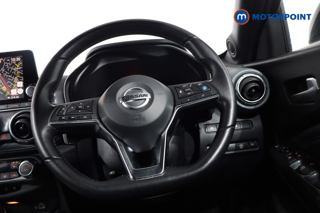 Nissan Juke Tekna Automatic Petrol SUV - Stock Number (1546433) - 6th supplementary image