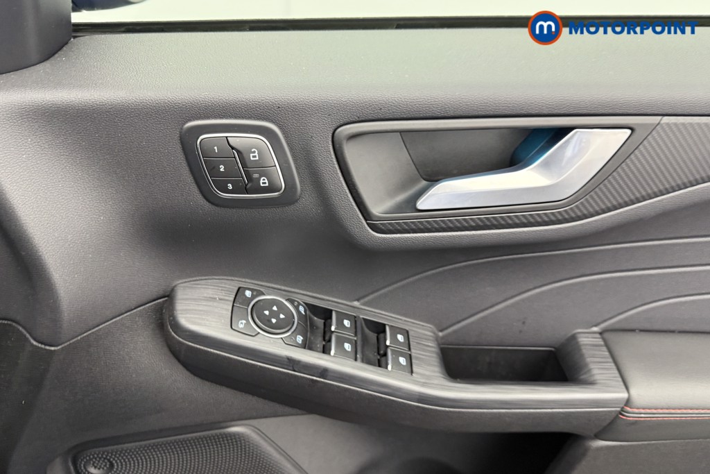 Ford Kuga St-Line Automatic Petrol Plug-In Hybrid SUV - Stock Number (1546451) - 16th supplementary image