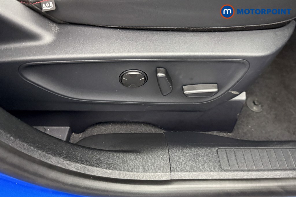 Ford Kuga St-Line Automatic Petrol Plug-In Hybrid SUV - Stock Number (1546451) - 18th supplementary image