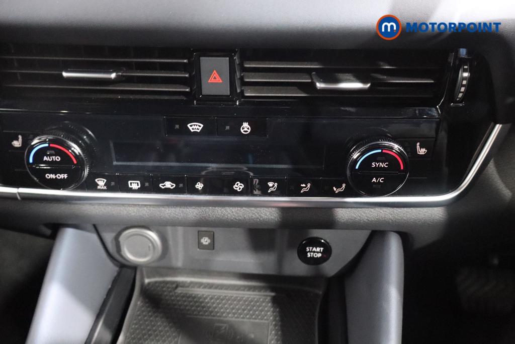 Nissan Qashqai Tekna Automatic Petrol-Electric Hybrid SUV - Stock Number (1546721) - 3rd supplementary image