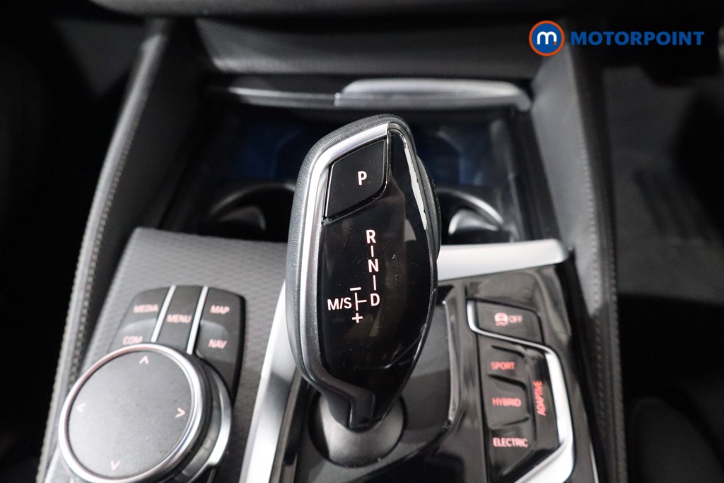 BMW 5 Series M Sport Automatic Petrol Plug-In Hybrid Estate - Stock Number (1546973) - 16th supplementary image