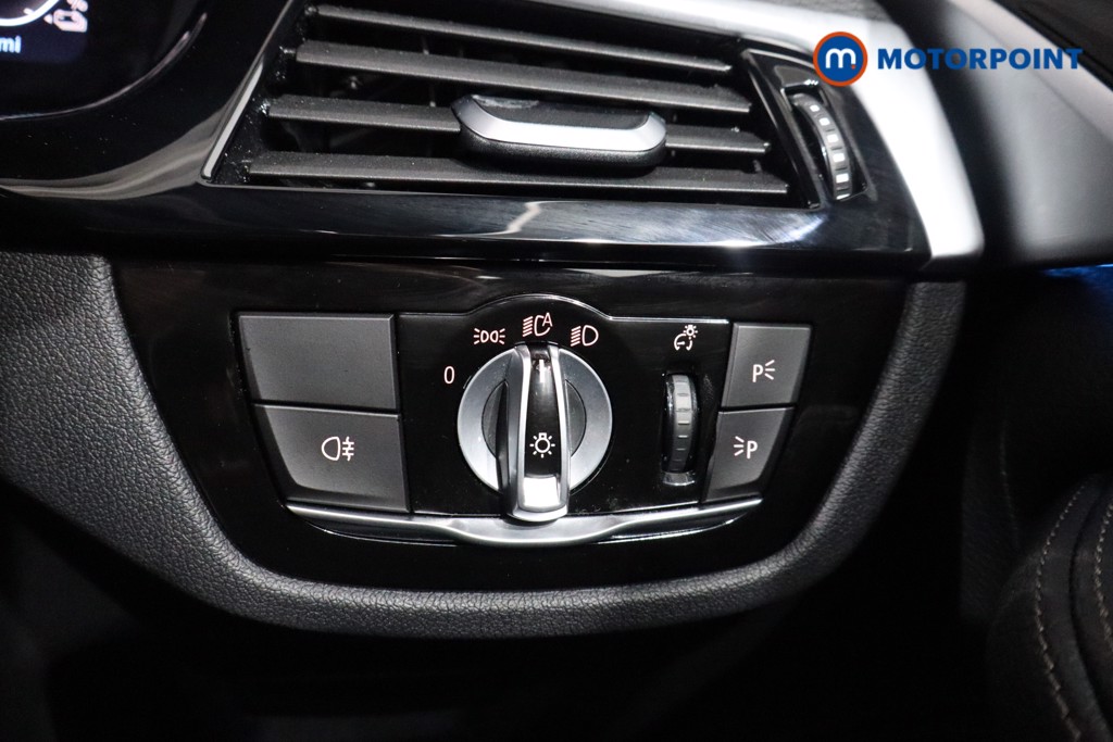 BMW 5 Series M Sport Automatic Petrol Plug-In Hybrid Estate - Stock Number (1546973) - 18th supplementary image