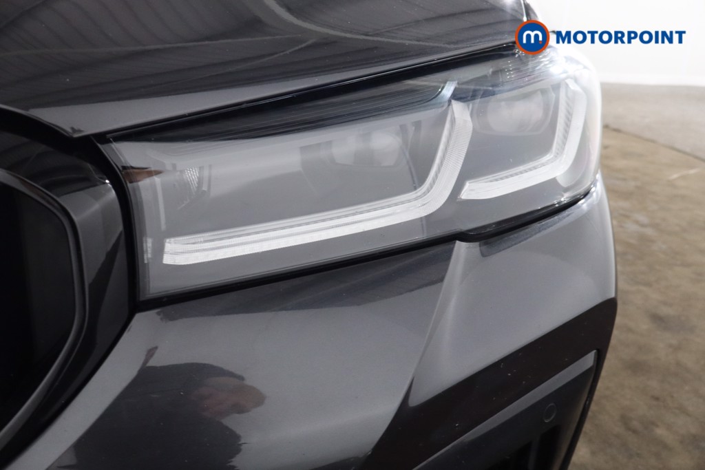 BMW 5 Series M Sport Automatic Petrol Plug-In Hybrid Estate - Stock Number (1546973) - 23rd supplementary image