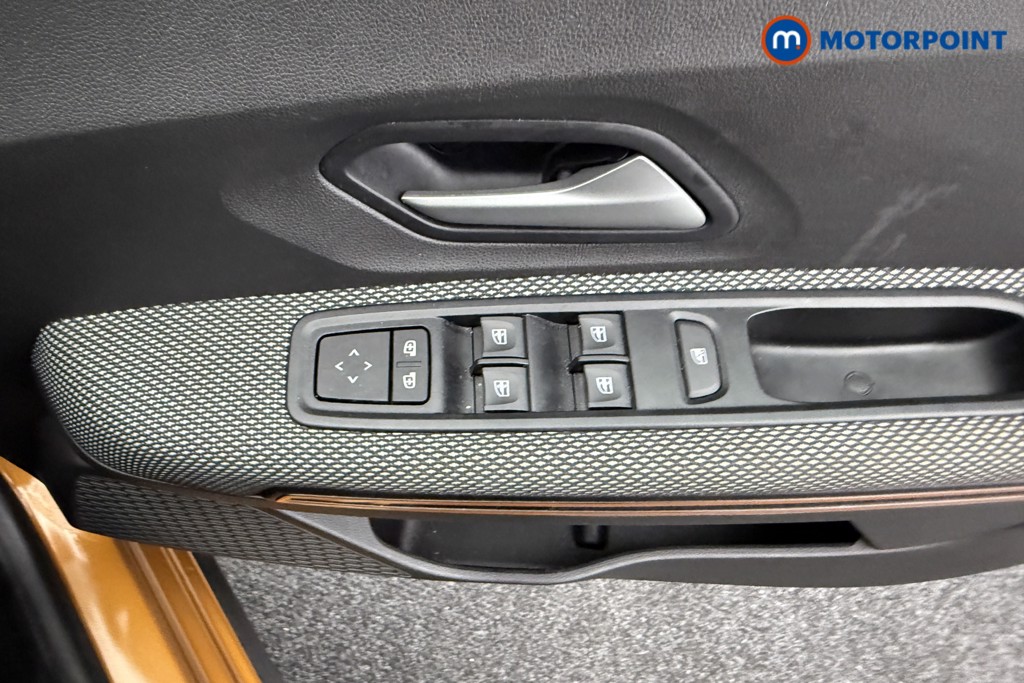 Dacia Sandero Stepway Expression Manual Petrol Hatchback - Stock Number (1546988) - 11th supplementary image
