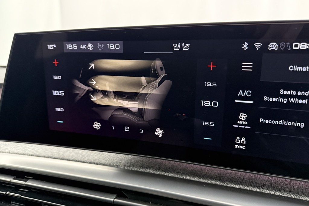 Peugeot 3008 GT Automatic Electric SUV - Stock Number (1547058) - 9th supplementary image