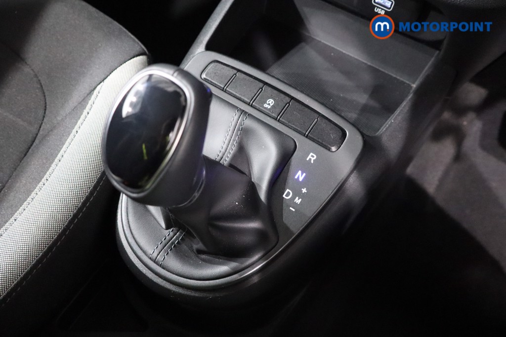 Hyundai I10 Advance Automatic Petrol Hatchback - Stock Number (1547253) - 17th supplementary image
