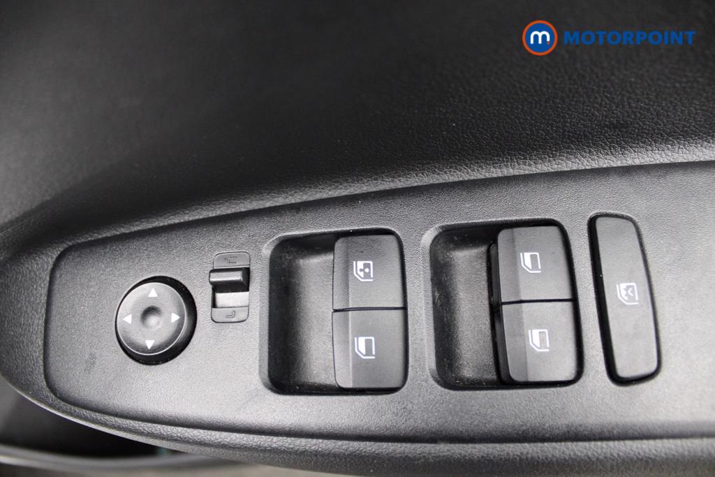 Hyundai I10 Advance Automatic Petrol Hatchback - Stock Number (1547262) - 19th supplementary image