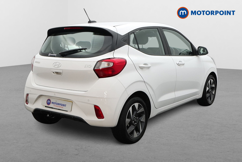 Hyundai I10 Advance Automatic Petrol Hatchback - Stock Number (1547262) - Drivers side rear corner