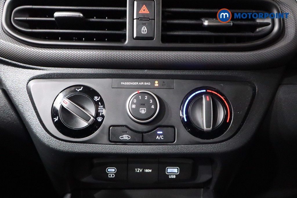 Hyundai I10 Advance Automatic Petrol Hatchback - Stock Number (1547264) - 14th supplementary image