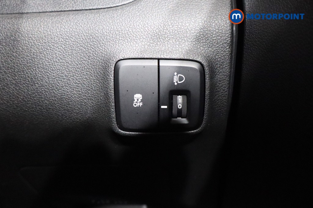 Hyundai I10 Advance Automatic Petrol Hatchback - Stock Number (1547274) - 17th supplementary image
