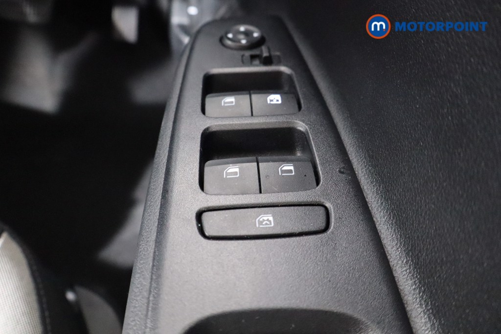 Hyundai I10 Advance Automatic Petrol Hatchback - Stock Number (1547274) - 18th supplementary image