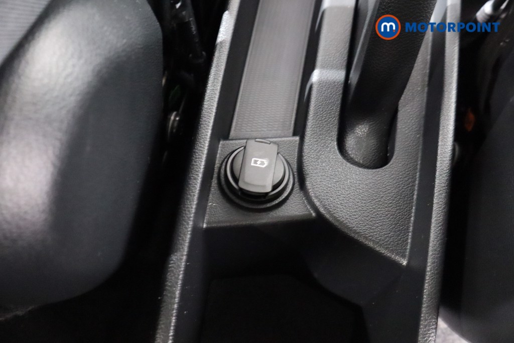 Hyundai I10 Premium Automatic Petrol Hatchback - Stock Number (1547318) - 13th supplementary image