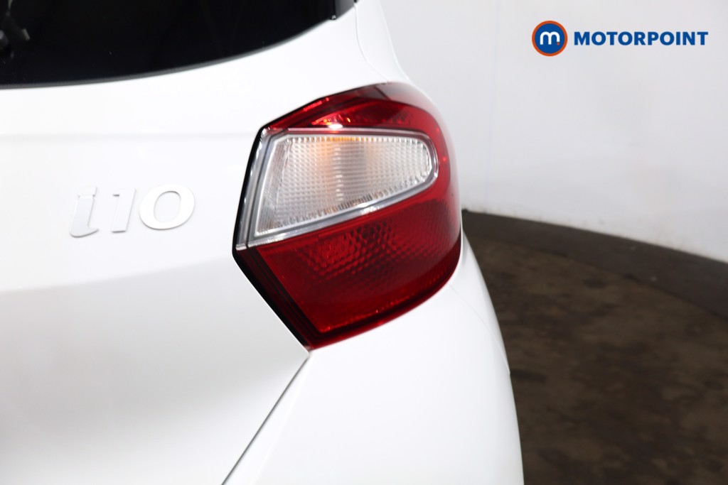 Hyundai I10 Premium Automatic Petrol Hatchback - Stock Number (1547330) - 23rd supplementary image