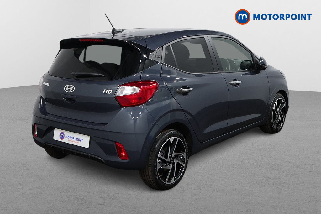 Hyundai I10 Premium Automatic Petrol Hatchback - Stock Number (1547338) - Drivers side rear corner