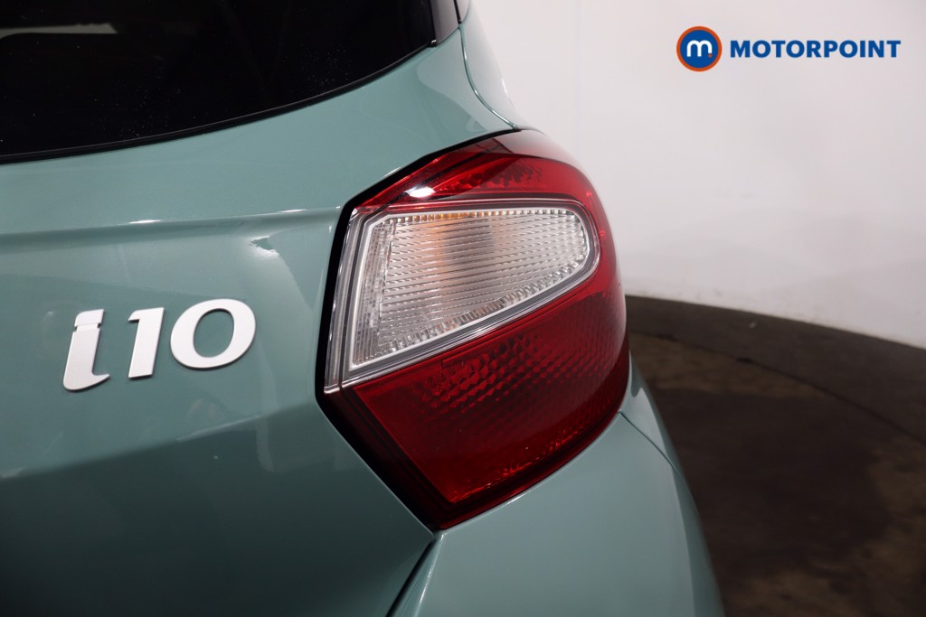 Hyundai I10 Premium Automatic Petrol Hatchback - Stock Number (1547362) - 23rd supplementary image