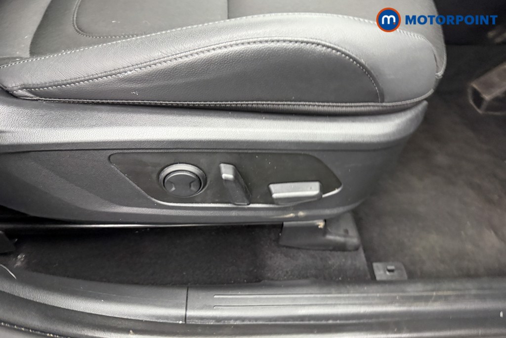 Hyundai Tucson Premium Automatic Petrol Plug-In Hybrid SUV - Stock Number (1547395) - 18th supplementary image