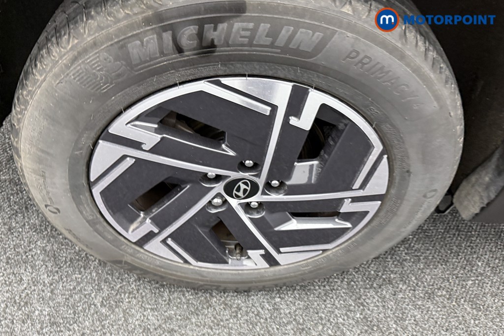 Hyundai Tucson Premium Automatic Petrol Plug-In Hybrid SUV - Stock Number (1547395) - 35th supplementary image
