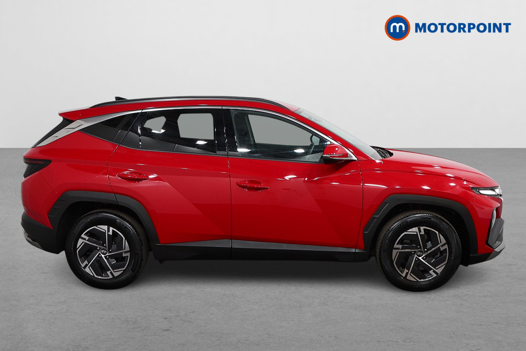 Hyundai Tucson Advance Manual Petrol SUV - Stock Number (1547447) - Drivers side