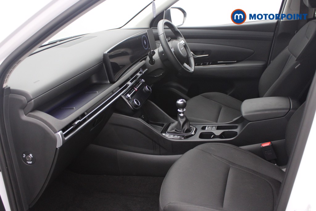 Hyundai Tucson Advance Manual Petrol SUV - Stock Number (1547482) - 1st supplementary image