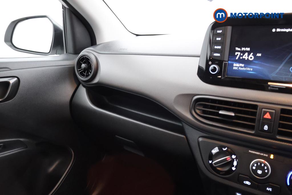 Hyundai I10 Advance Automatic Petrol Hatchback - Stock Number (1547570) - 7th supplementary image