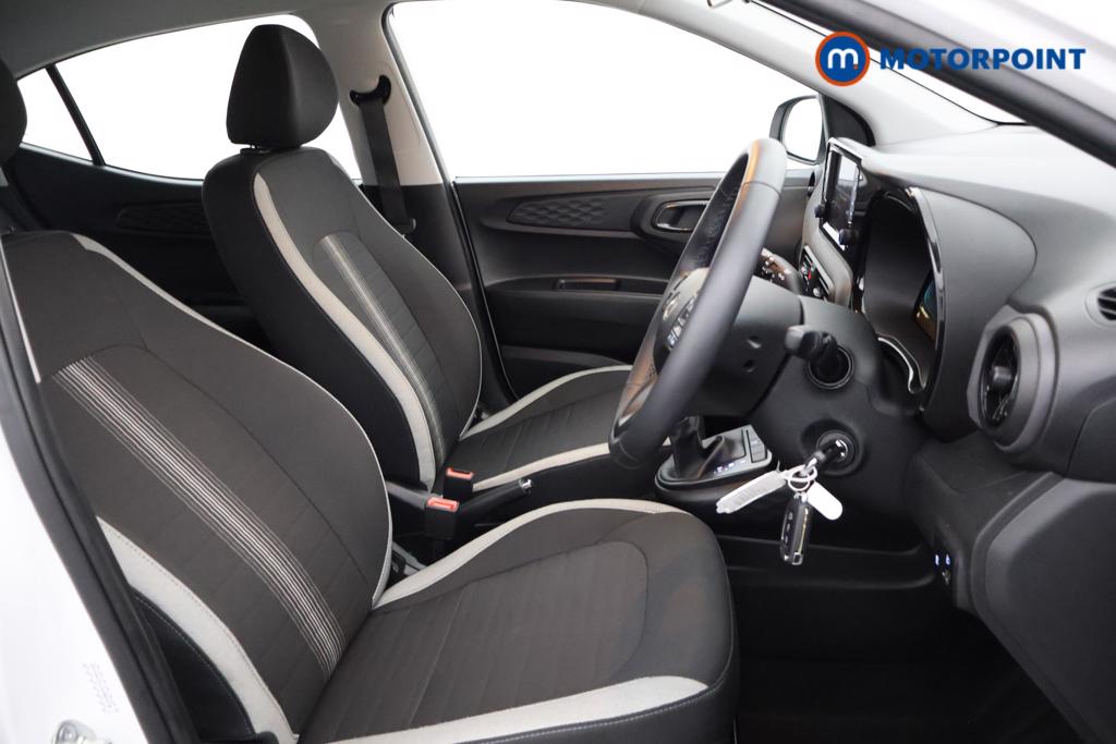 Hyundai I10 Advance Automatic Petrol Hatchback - Stock Number (1547570) - 11th supplementary image