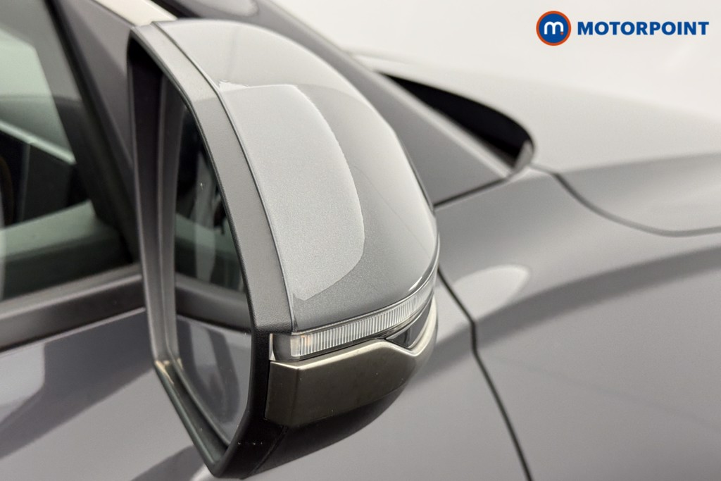 Hyundai Tucson Premium Manual Petrol SUV - Stock Number (1547603) - 17th supplementary image