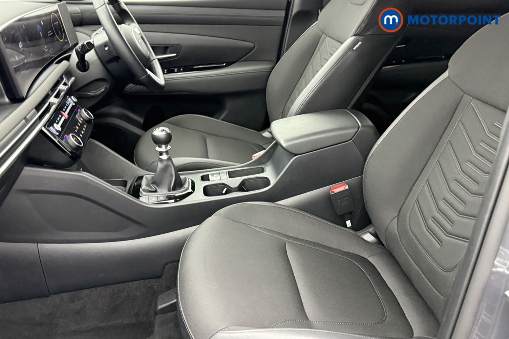 Hyundai Tucson Premium Manual Petrol SUV - Stock Number (1547603) - 23rd supplementary image
