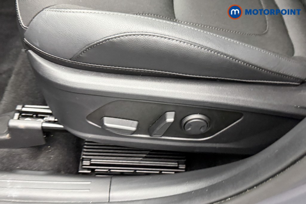 Hyundai Tucson Premium Manual Petrol SUV - Stock Number (1547603) - 25th supplementary image