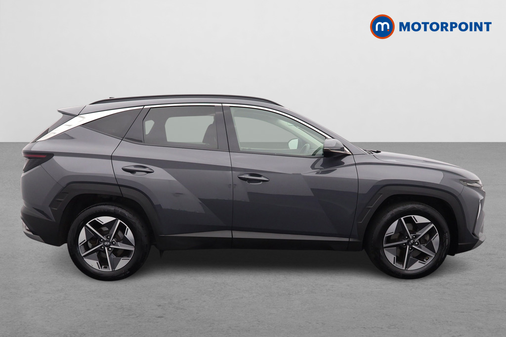 Hyundai Tucson Premium Manual Petrol SUV - Stock Number (1547603) - Drivers side