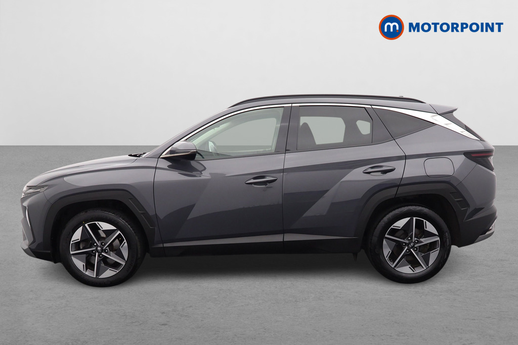 Hyundai Tucson Premium Manual Petrol SUV - Stock Number (1547603) - Passenger side