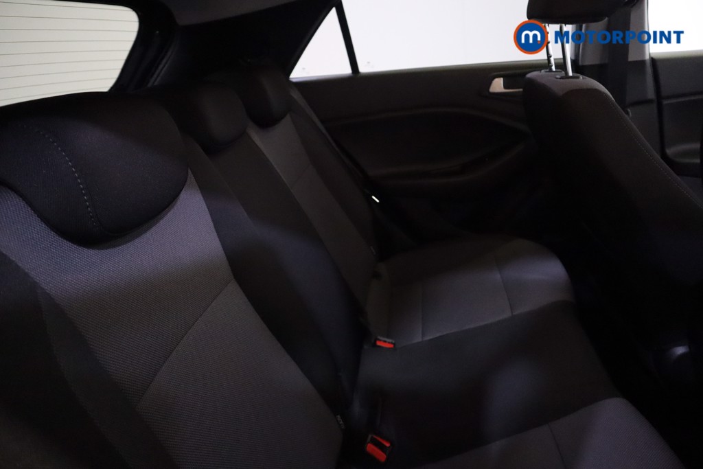 Hyundai I20 Play Manual Petrol Hatchback - Stock Number (1548048) - 7th supplementary image