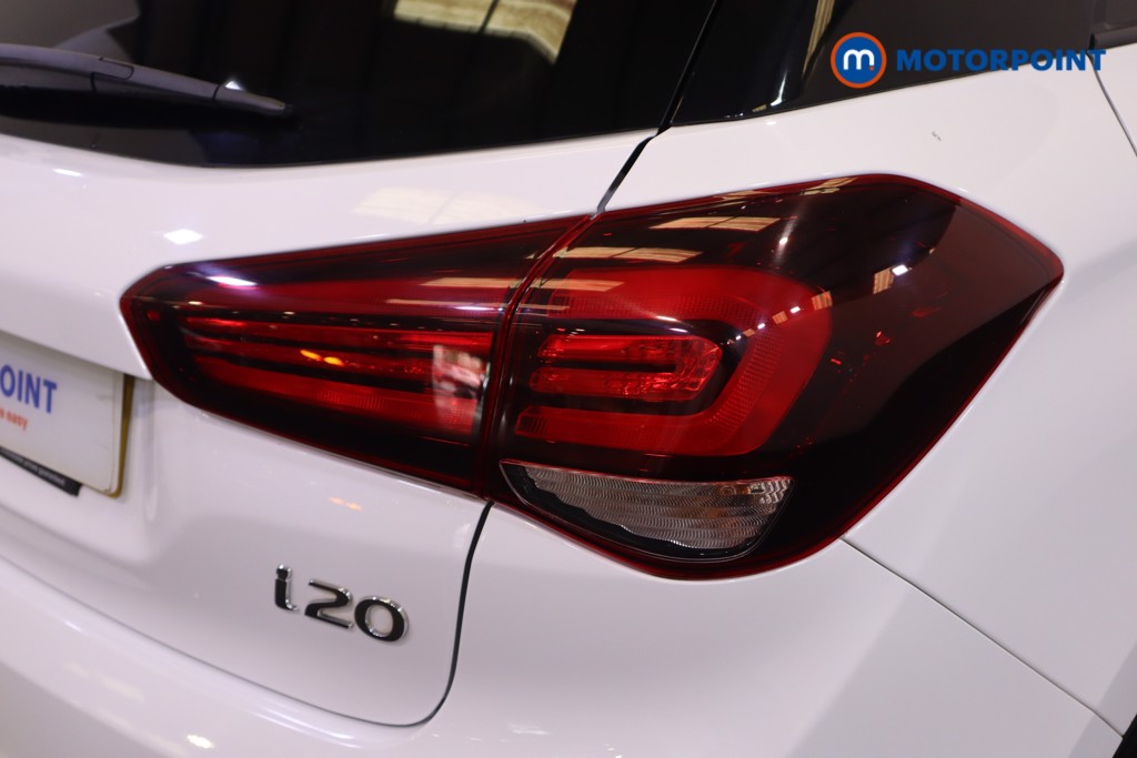 Hyundai I20 Play Manual Petrol Hatchback - Stock Number (1548048) - 21st supplementary image