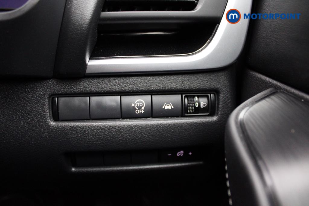 Nissan Qashqai N-Connecta Automatic Petrol SUV - Stock Number (1548581) - 17th supplementary image