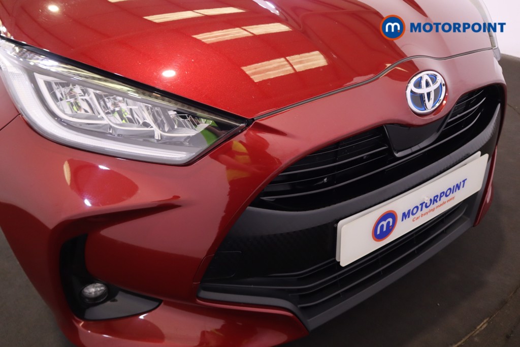 Toyota Yaris Design Automatic Petrol-Electric Hybrid Hatchback - Stock Number (1548600) - 22nd supplementary image