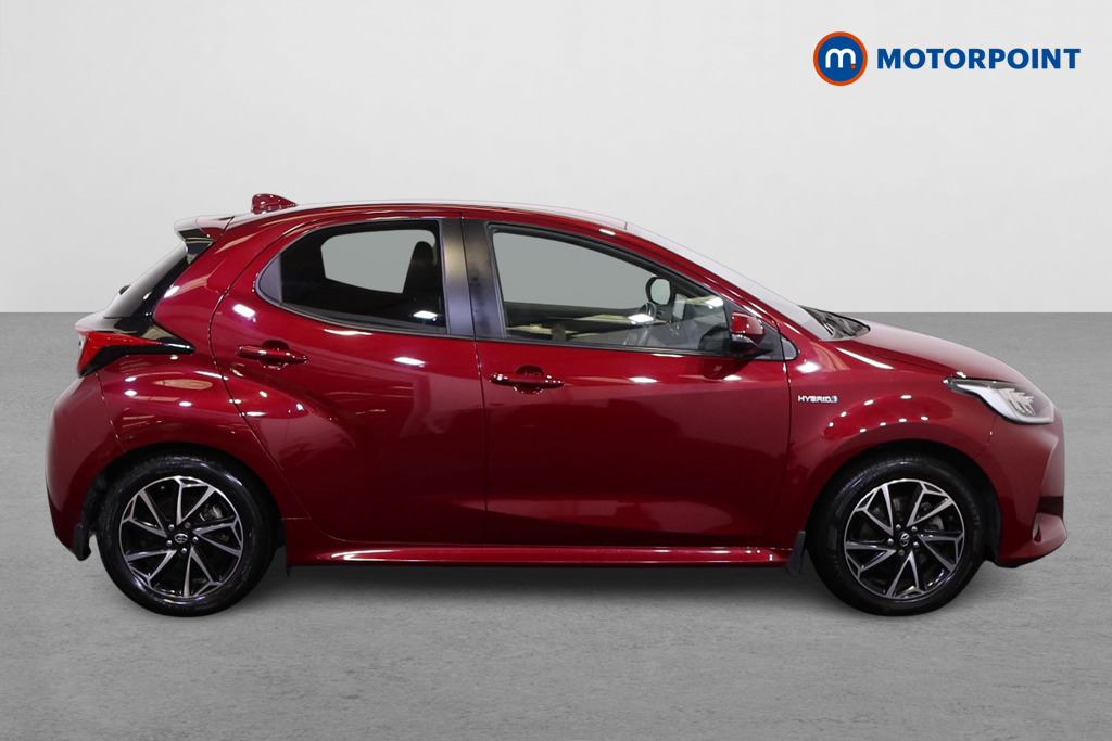 Toyota Yaris Design Automatic Petrol-Electric Hybrid Hatchback - Stock Number (1548600) - Drivers side